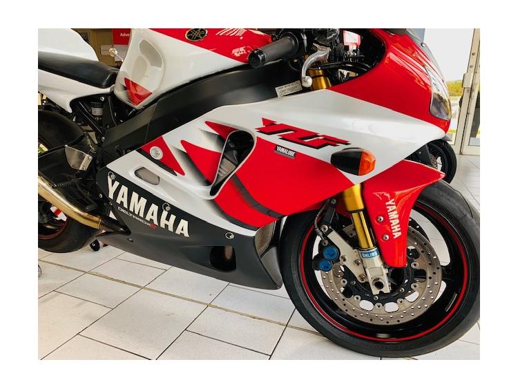 YAMAHA YZF-R7  19100Km  ETAT EXCEPTIONNEL !