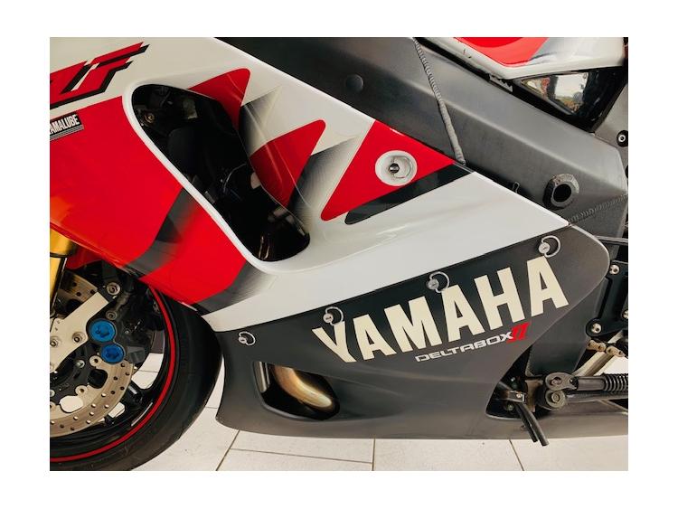 YAMAHA YZF-R7  19100Km  ETAT EXCEPTIONNEL !