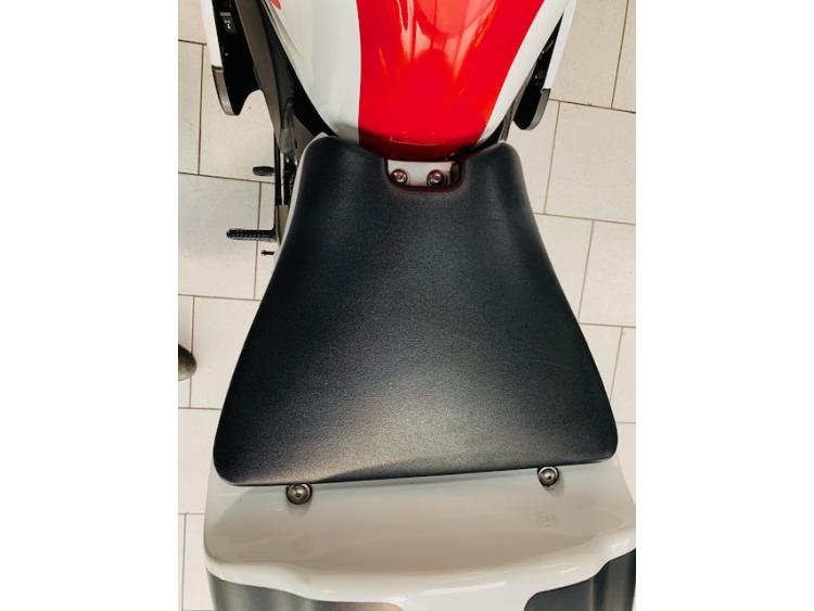 YAMAHA YZF-R7  19100Km  ETAT EXCEPTIONNEL !
