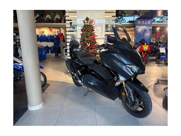 XP T-MAX 530 DX TECH BLACK 112€/MOIS* GTIE 12 MOIS 