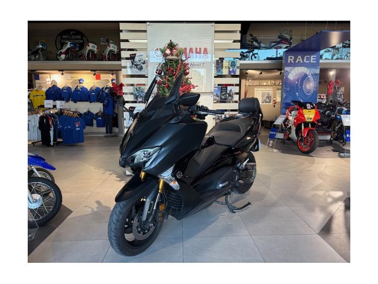 XP T-MAX 530 DX TECH BLACK 112€/MOIS* GTIE 12 MOIS 