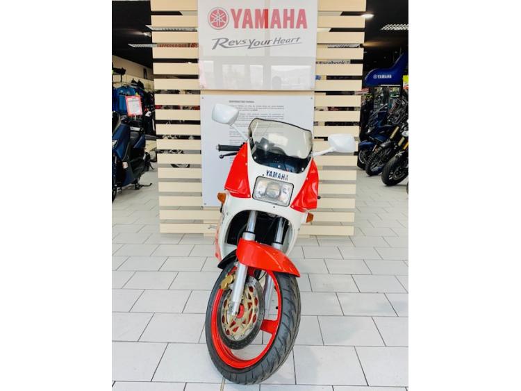 YAMAHA TZR 250 MUSÉE (VENDUE)