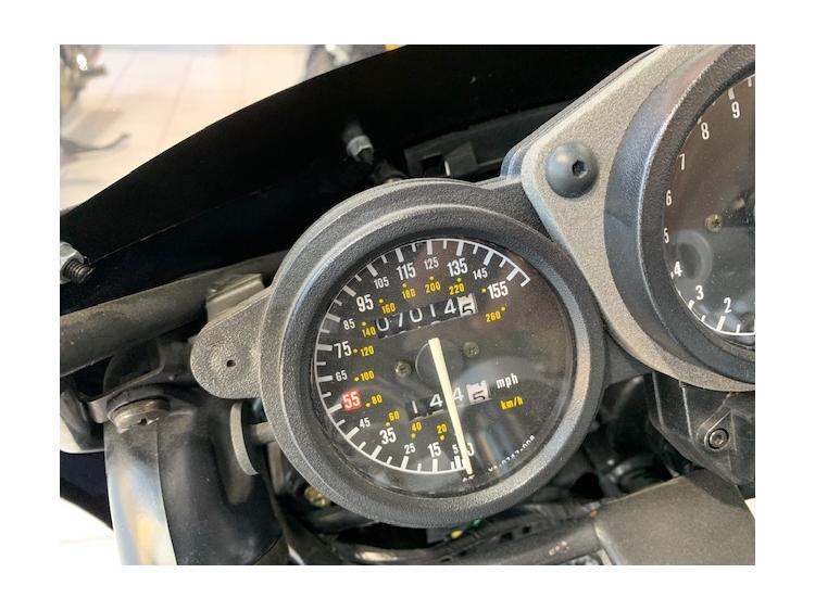  FZR 600 7000Km ETAT EXCEPTIONNEL !