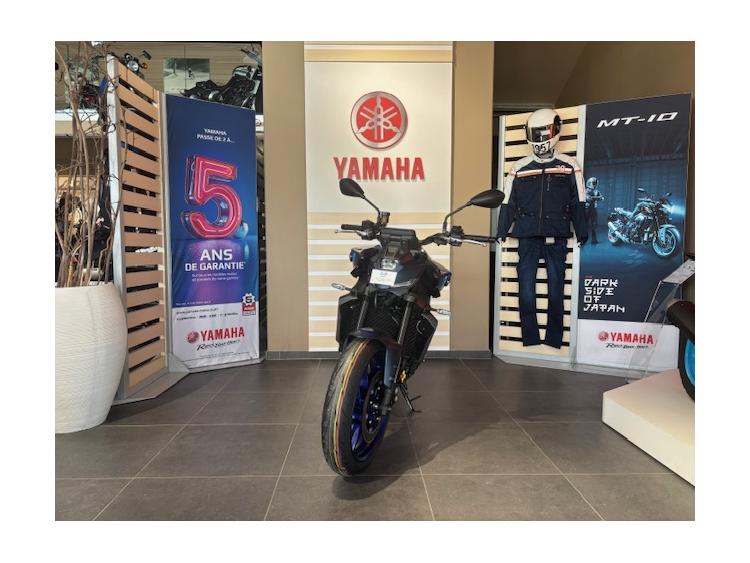 MT-09 2025 159€/MOIS* GARANTIE 5 ANS 