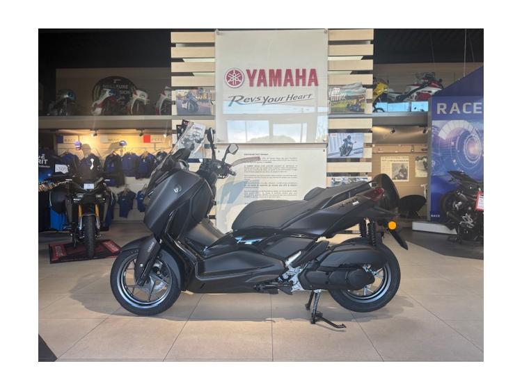 XMAX 125 TECH MAX + 2025 GTIE 5 ANS 94€/MOIS* 