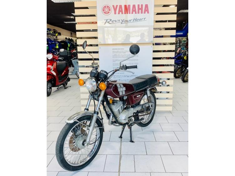 YAMAHA RD 90