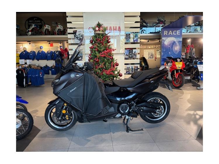 XP T-MAX 560 TECH MAX 2025 DE DIRECTION 257€/MOIS* +DE 3500€ D'EQUIPEMENT  GARANTIE CONSTRUCTEUR 09/2030