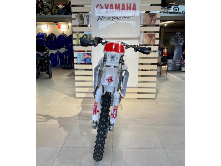 WR250Z CHESTERFIELD - MUSÉE