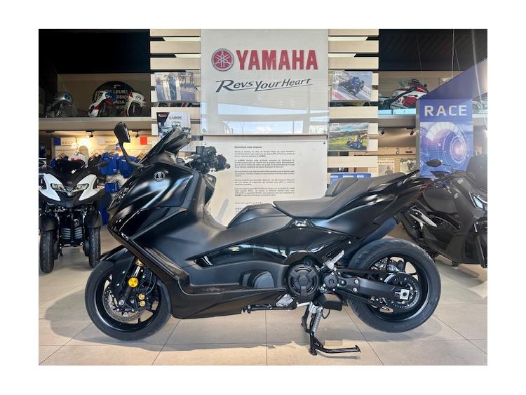 YAMAHA XP T-MAX 560 TECH MAX MONSTER 182€/MOIS* GTIE 5 ANS** +DE 2000€ D'EQUIPEMENT !
