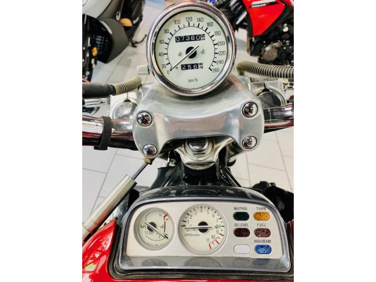 YAMAHA VMAX 1200