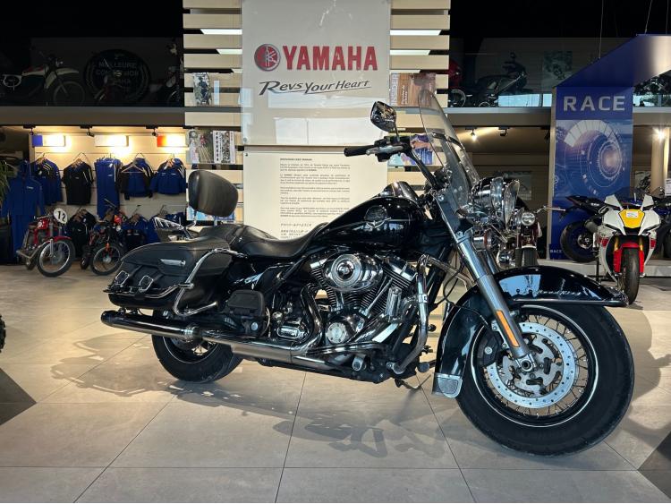 HARLEY-DAVIDSON PROMOTION ROAD KING CLASSIC 1584 133€/MOIS* GARANTIE 12 MOIS  +DE 3000€ D'EQUIPEMENT !