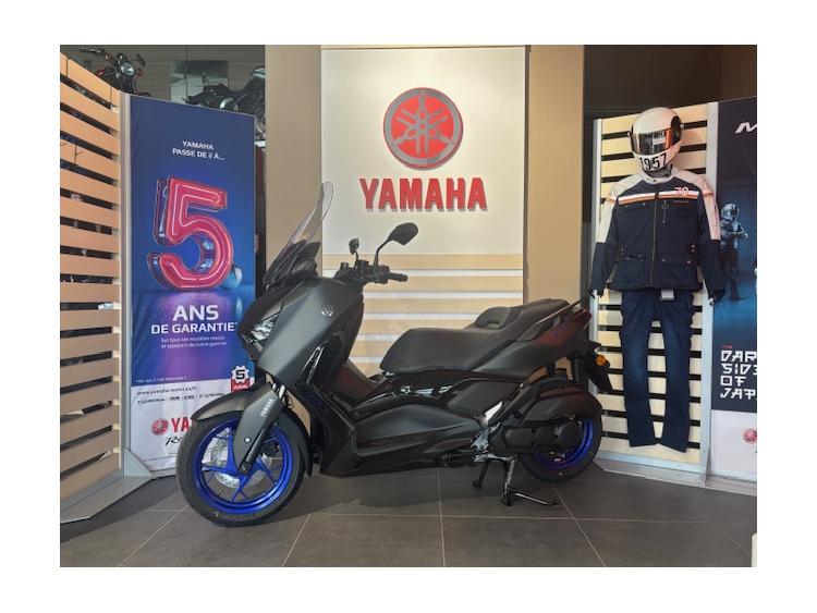  XMAX 125 ICON BLACK 2025 81€/MOIS* GTIE 5 ANS 