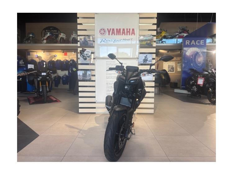 MT-125 TECH BLACK 2025 82€/MOIS* GARANTIE 5 ANS 