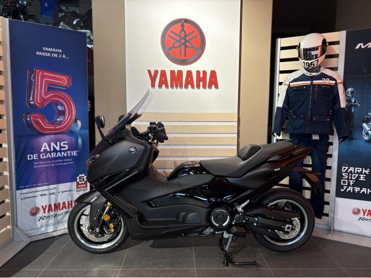 YAMAHA XP T-MAX 560 TECH MAX 2025 garantie 5 ANS 306€/MOIS*  