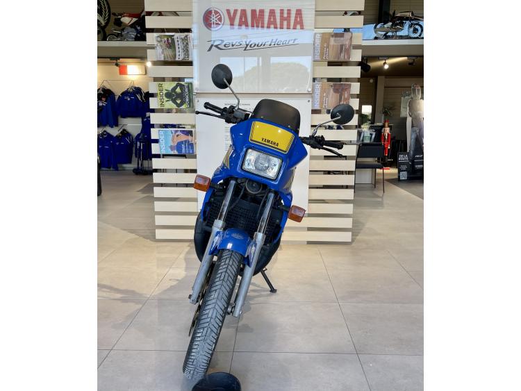 YAMAHA TDR 240