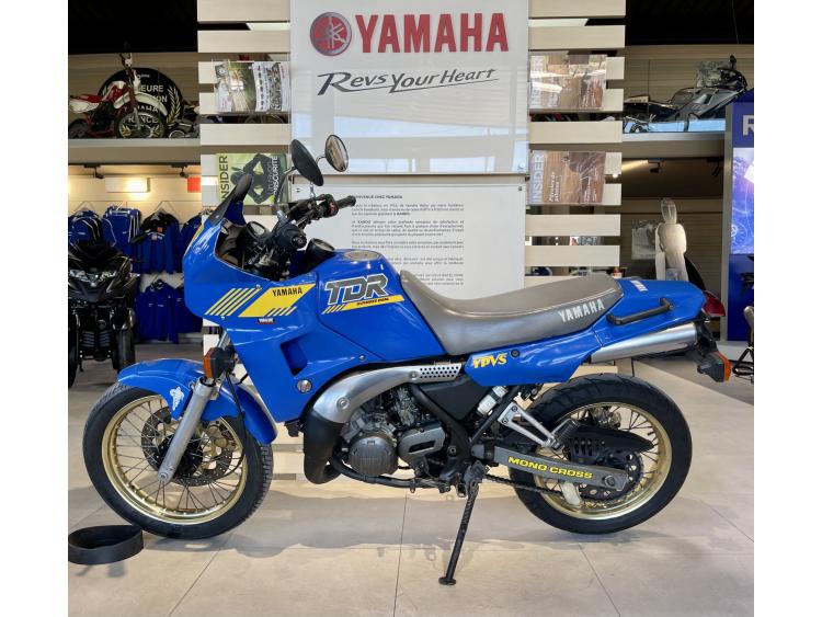 YAMAHA TDR 240
