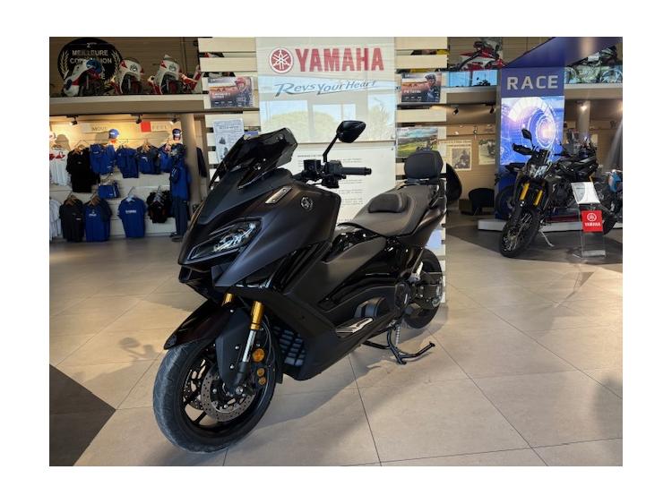 XP T-MAX 560 TECH MAX 267€/MOIS* +DE 4100€ D'EQUIPEMENT GTIE CONSTRUCTEUR 