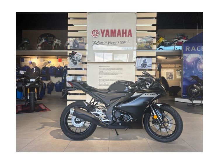 YZF-R125 TECH BLACK 2025 101€/MOIS* GARANTIE 5 ANS 