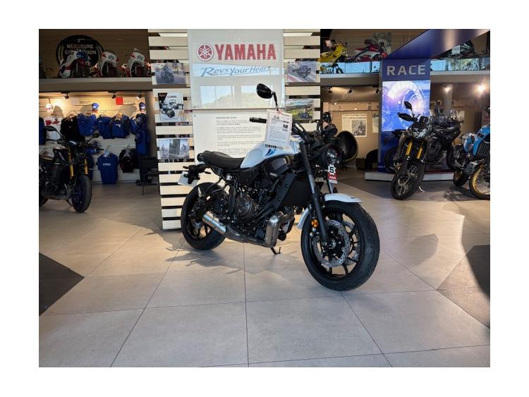 DESTOCKAGE XSR 700 35KW HISTORIC WHITE 123€*/MOIS 1800€ DE REMISE !!