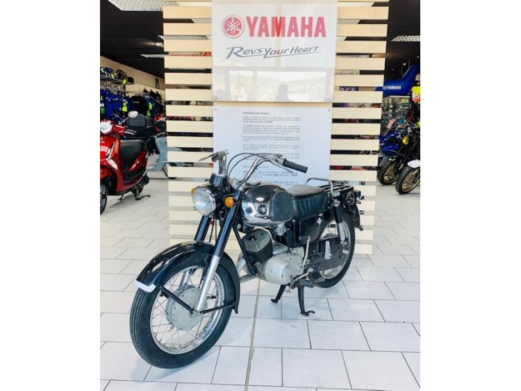 YAMAHA YA-5