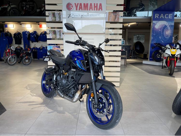 YAMAHA MT-07 OHLINS DE DIRECTION 119€/MOIS* +DE 5800€ D'ACCESSOIRES GTIE 02/2025