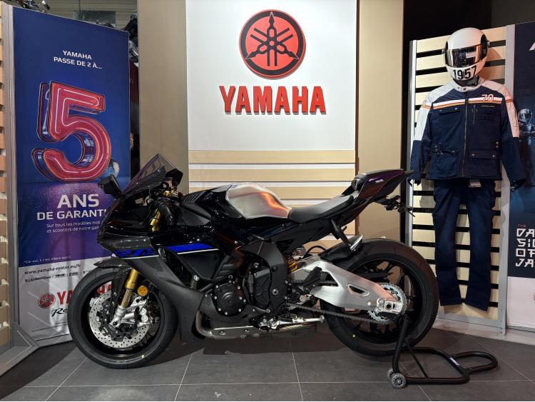YAMAHA R1M 2024
